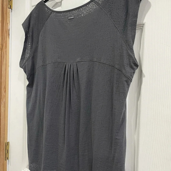 Columbia Grey Burnout T-shirt Size XL - Picture 4 of 6